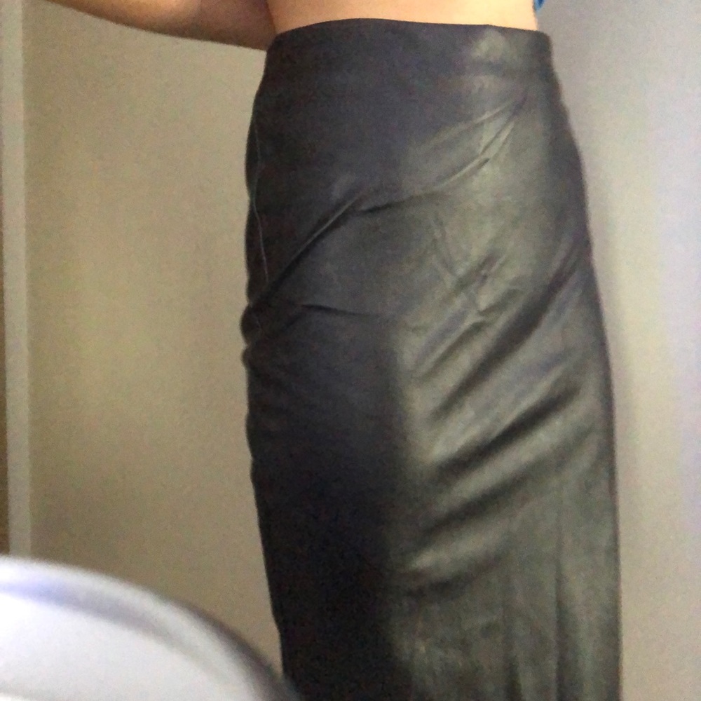 Leather skirt